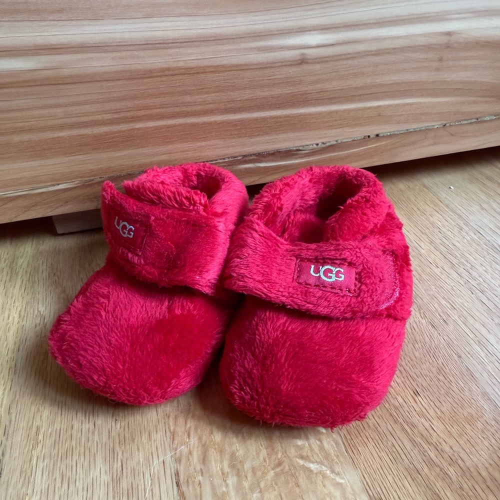 UGG baby Red Fuzzy Slippers